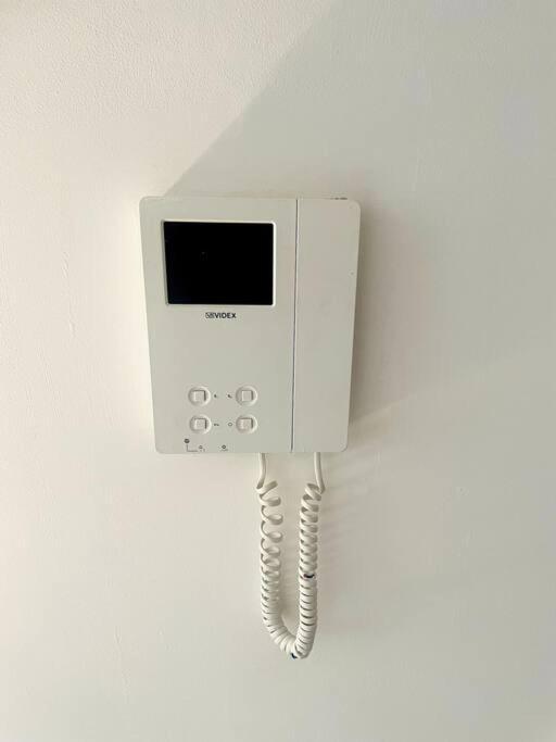 #215 1 Bed Serviced Apartment 德比 外观 照片